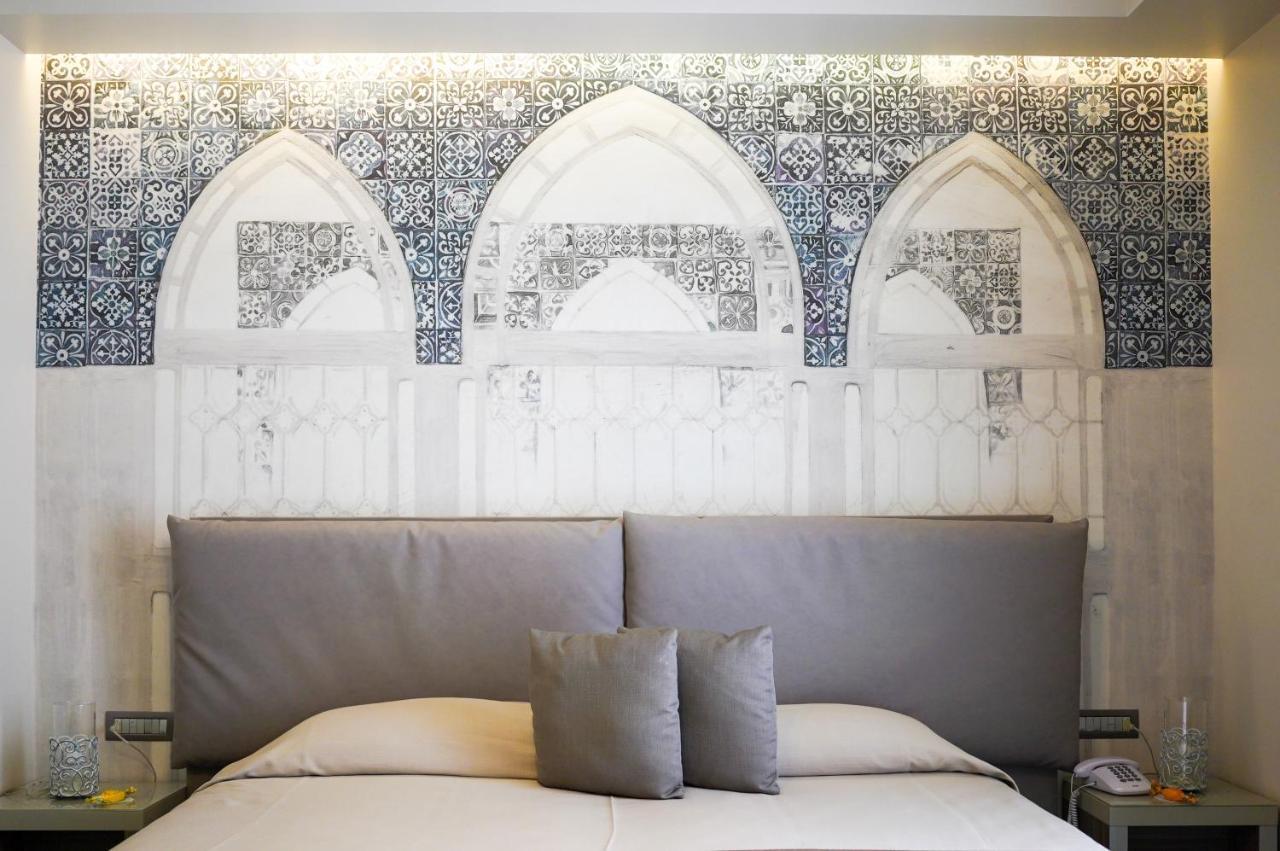Hotel Pietra Di Luna ไมยอรี ภายนอก รูปภาพ