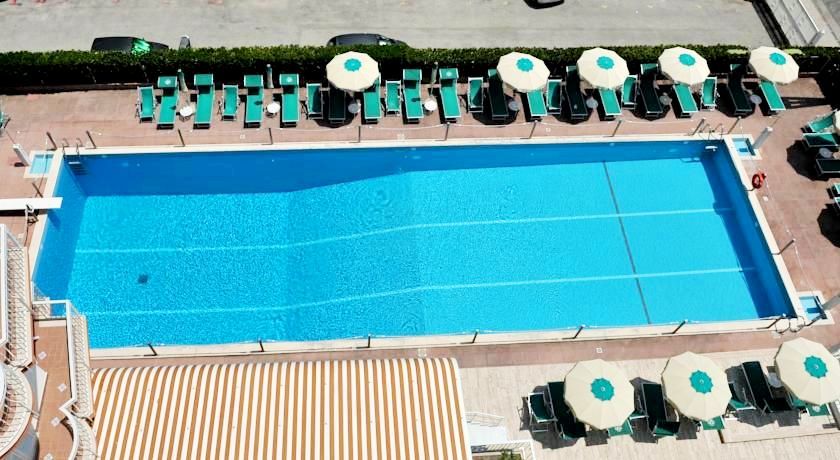 Hotel Pietra Di Luna ไมยอรี ภายนอก รูปภาพ