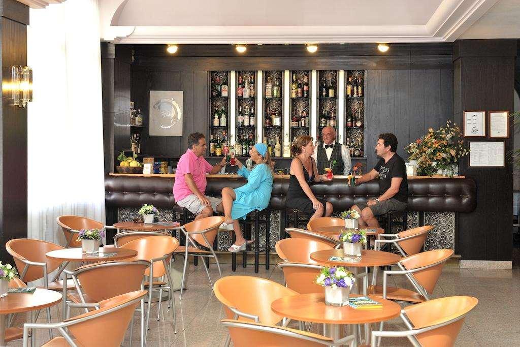 Hotel Pietra Di Luna ไมยอรี ร้านอาหาร รูปภาพ